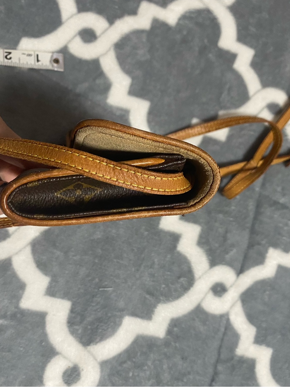 Louis Vuitton Monogram Canvas Brown Crossbody Wallet - Picture 7 of 8